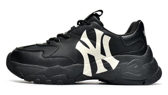 MLB Big Ball X Chunky New York Yankees Sneakers – Black