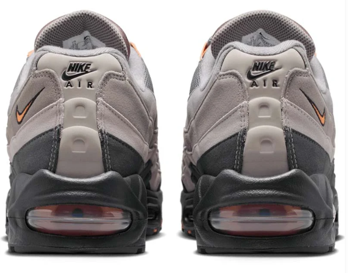 Nike Air Max 95 OG – Pencil Point / Hot Curry