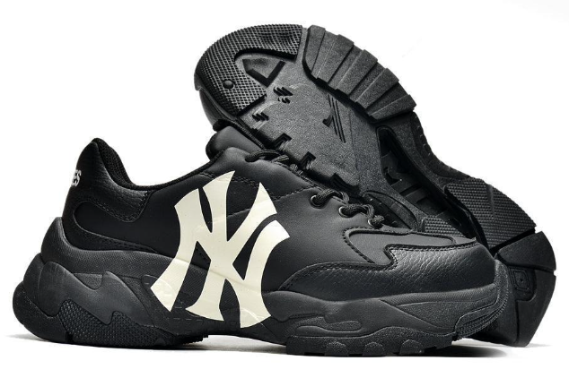 MLB Big Ball X Chunky New York Yankees Sneakers – Black