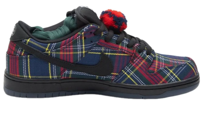 Nike x Nardwuar SB Dunk Low 'Tartan' (Copy)