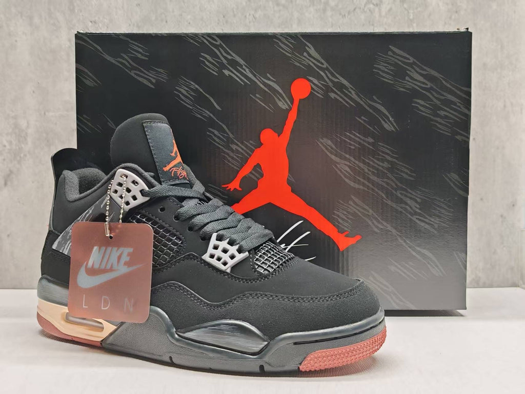 Air Jordan 4 London – Black & Grey Sneakers